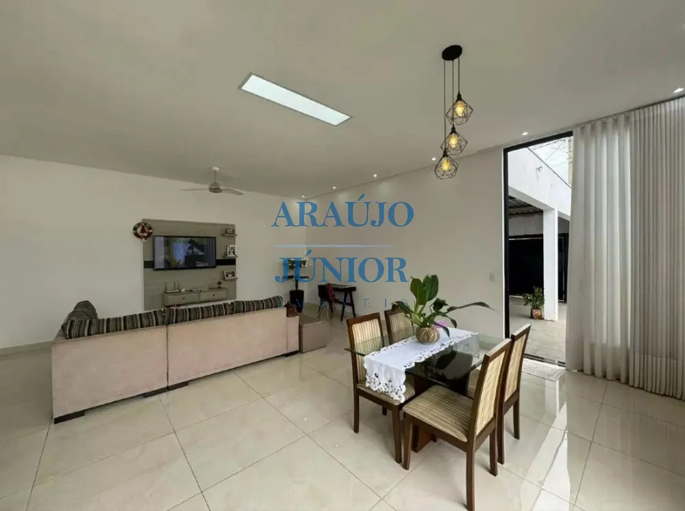 Casa, 2 quartos, 186 m² - Foto 1