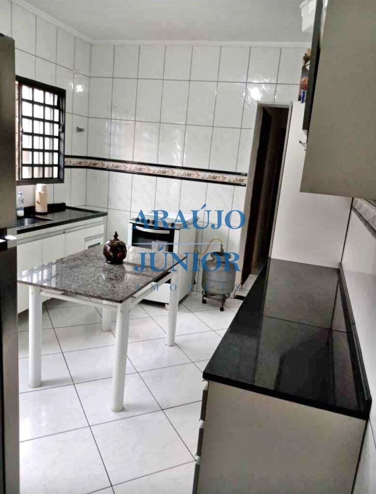 Casa, 4 quartos, 127 m² - Foto 3