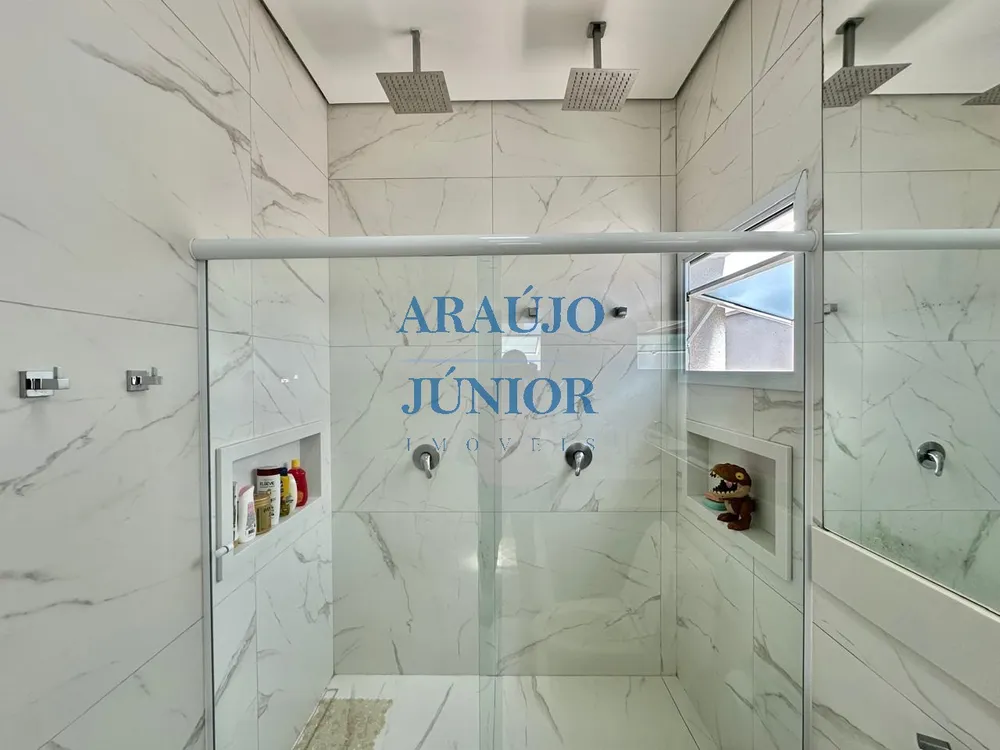Casa, 3 quartos, 210 m² - Foto 4