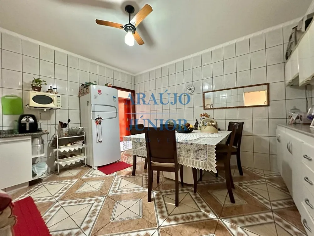 Casa, 4 quartos, 240 m² - Foto 7