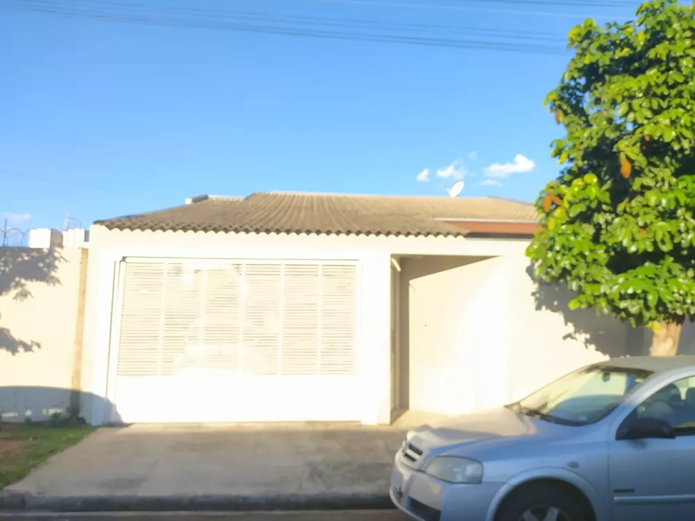 Casa, 3 quartos, 250 m² - Foto 2