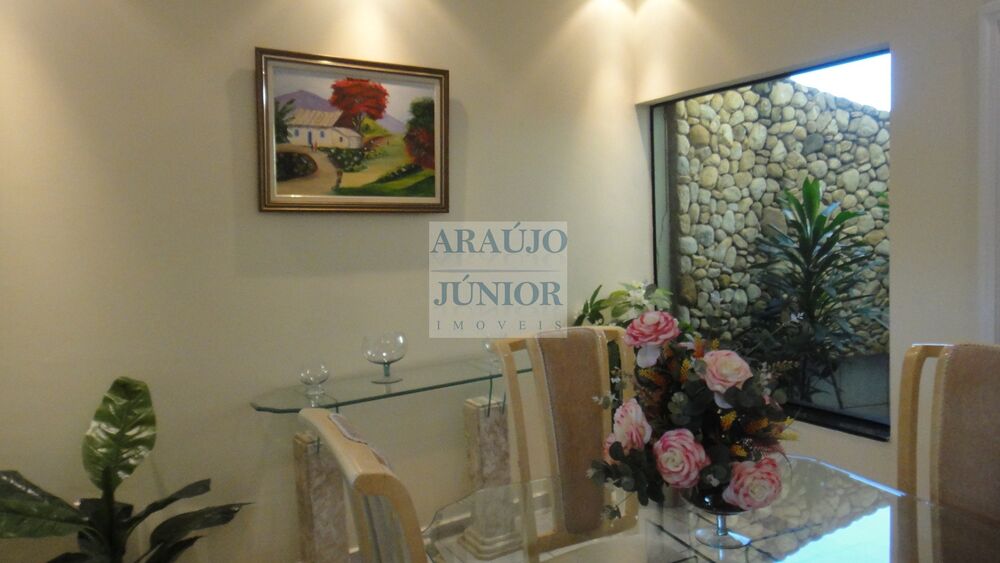 Casa, 3 quartos, 290 m² - Foto 11