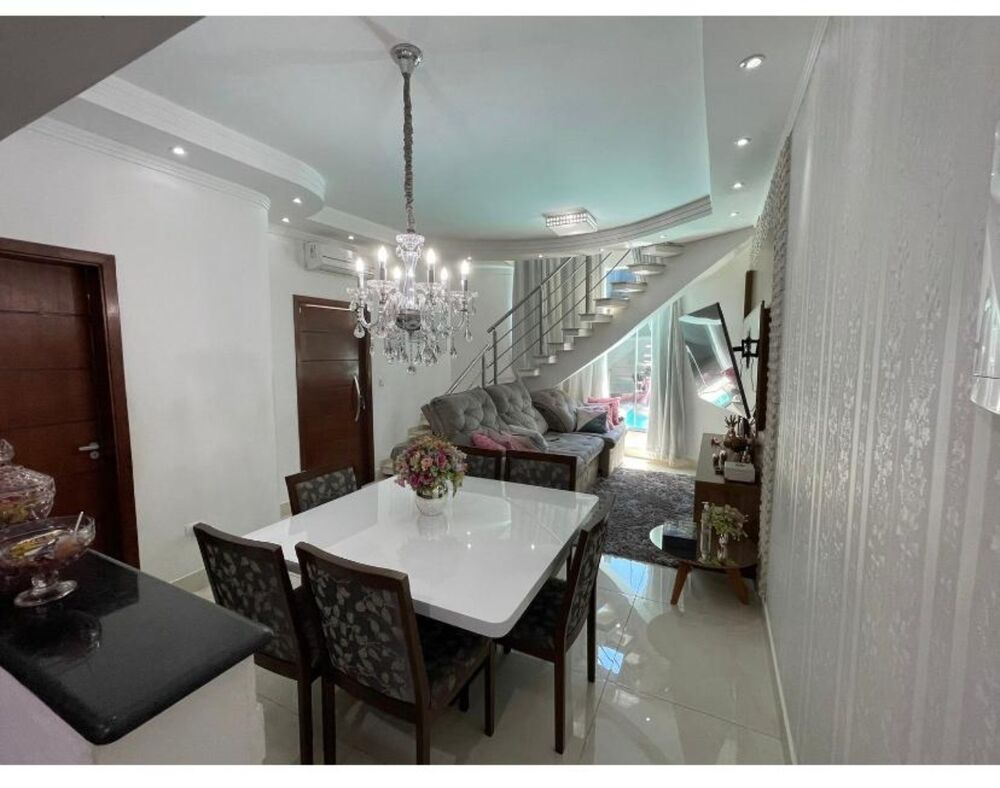 Casa à venda com 3 quartos, 180m² - Foto 5