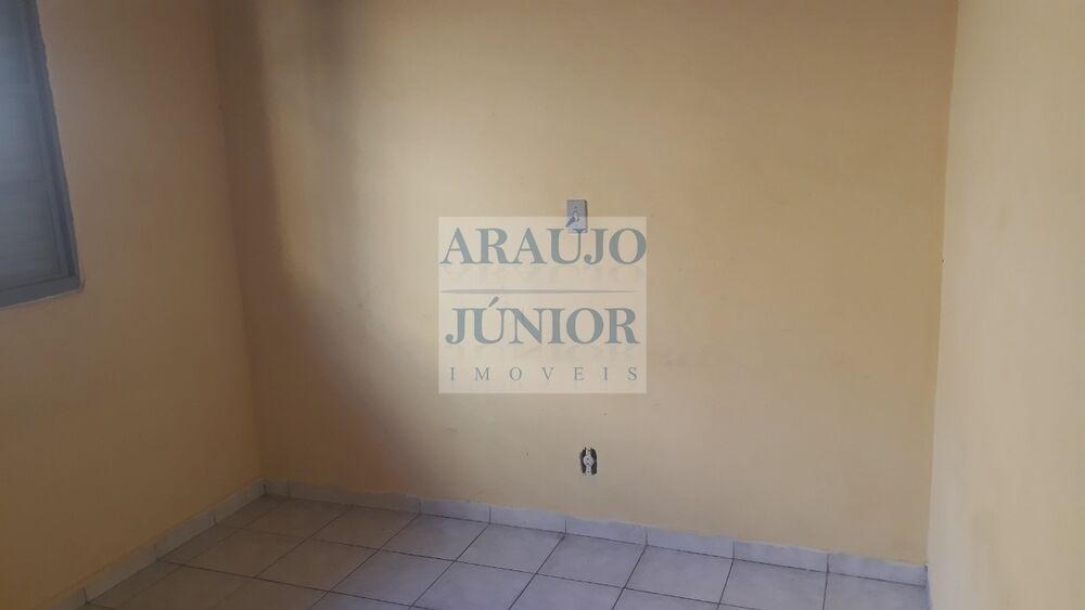 Casa à venda com 3 quartos, 150m² - Foto 3