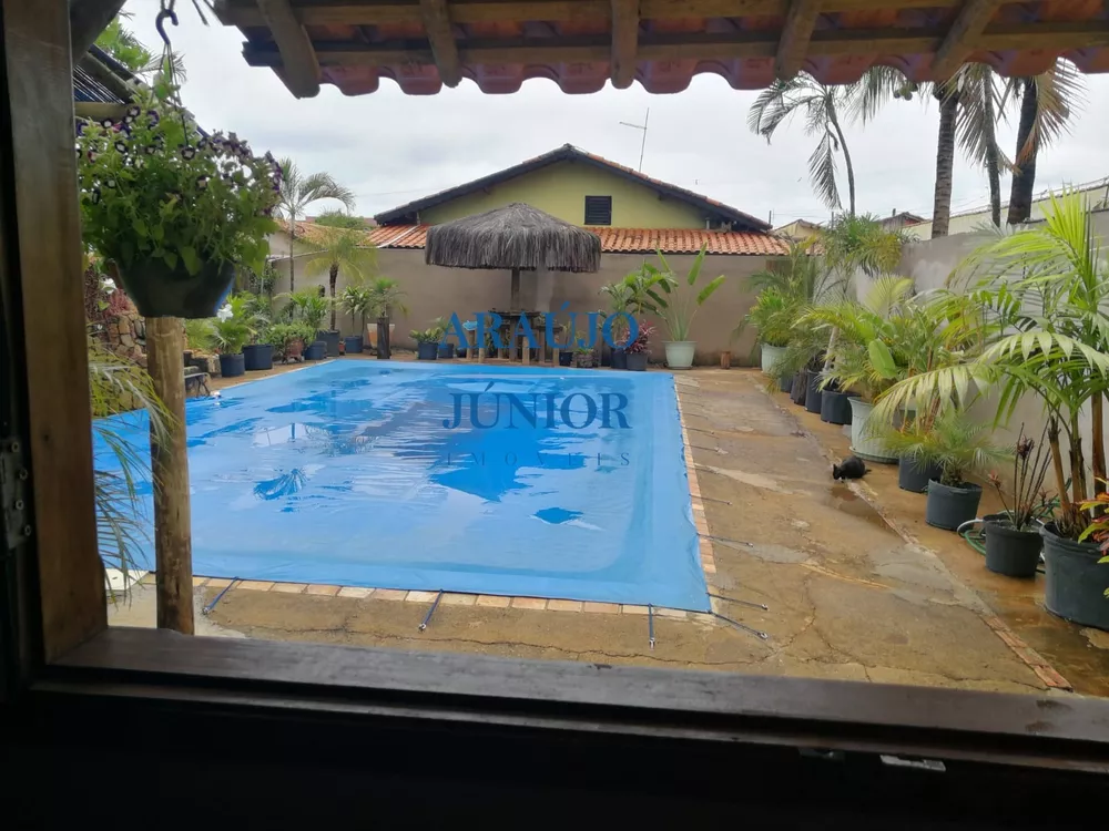 Chácara, 5 quartos, 825 m² - Foto 1