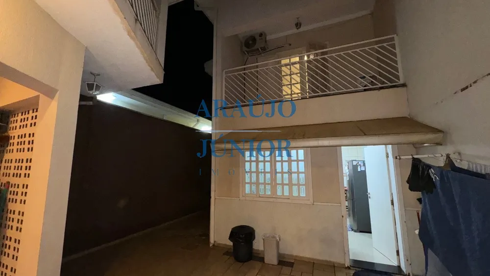 Casa, 3 quartos, 241 m² - Foto 8