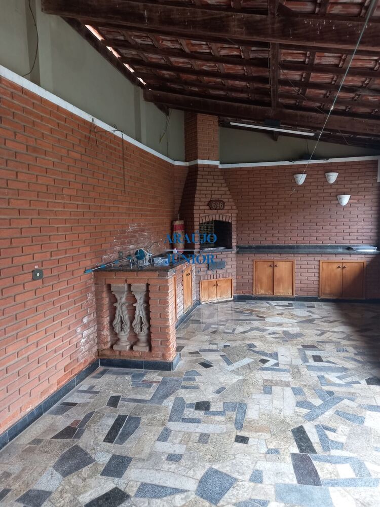 Casa, 3 quartos, 235 m² - Foto 6