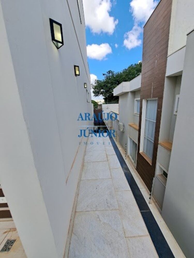 Casa, 4 quartos, 254 m² - Foto 3