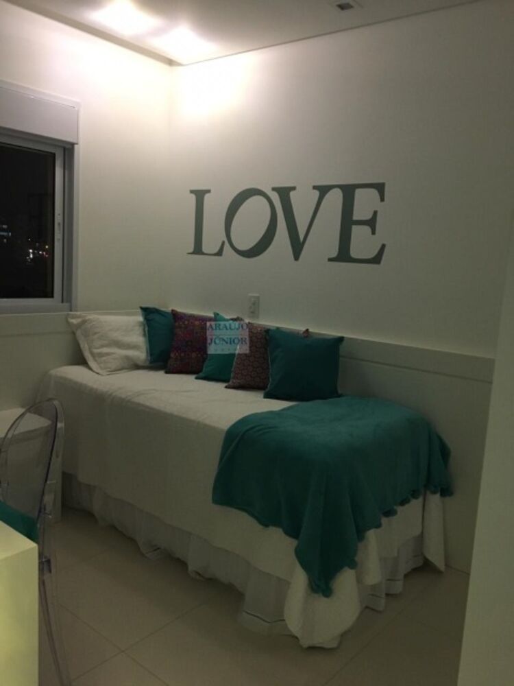 Apartamento à venda com 3 quartos, 121m² - Foto 3