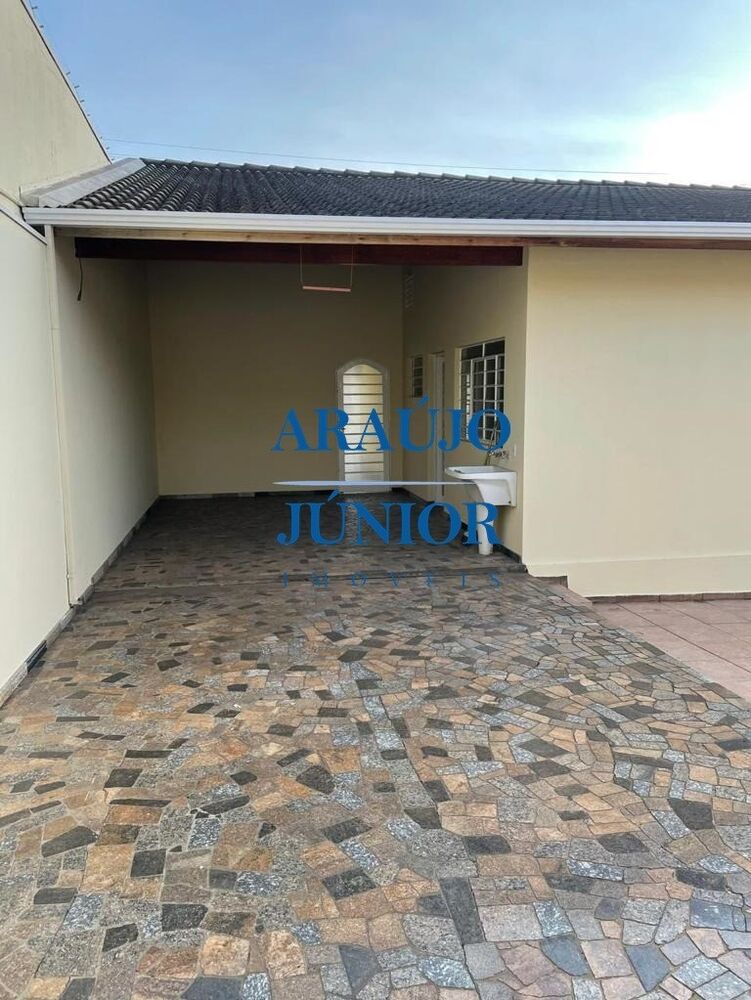 Casa, 1 quarto, 131 m² - Foto 2