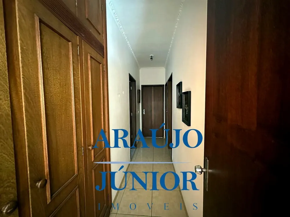 Casa, 3 quartos, 240 m² - Foto 3