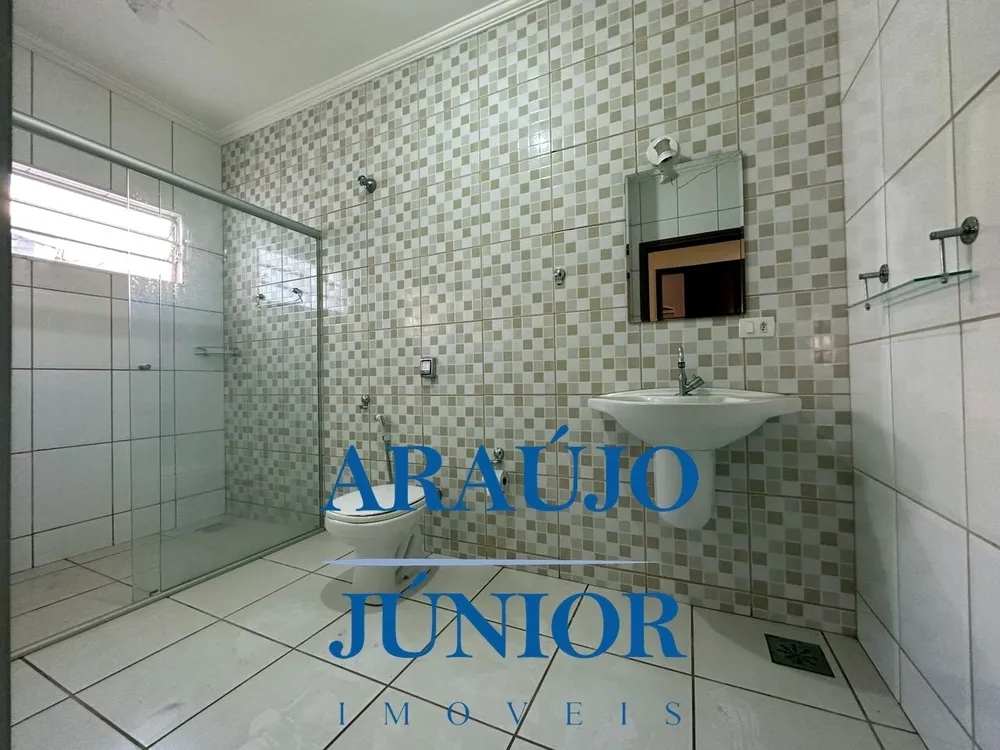 Casa, 3 quartos, 240 m² - Foto 4