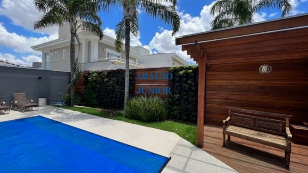 Casa, 4 quartos, 275 m² - Foto 1