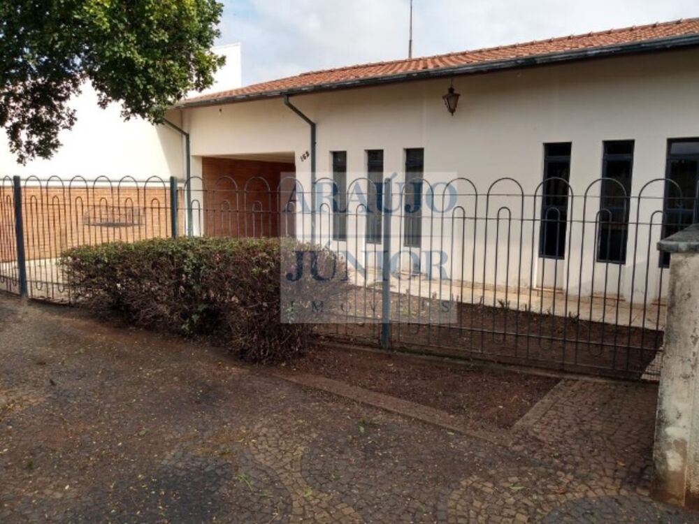 Casa, 3 quartos, 292 m² - Foto 2