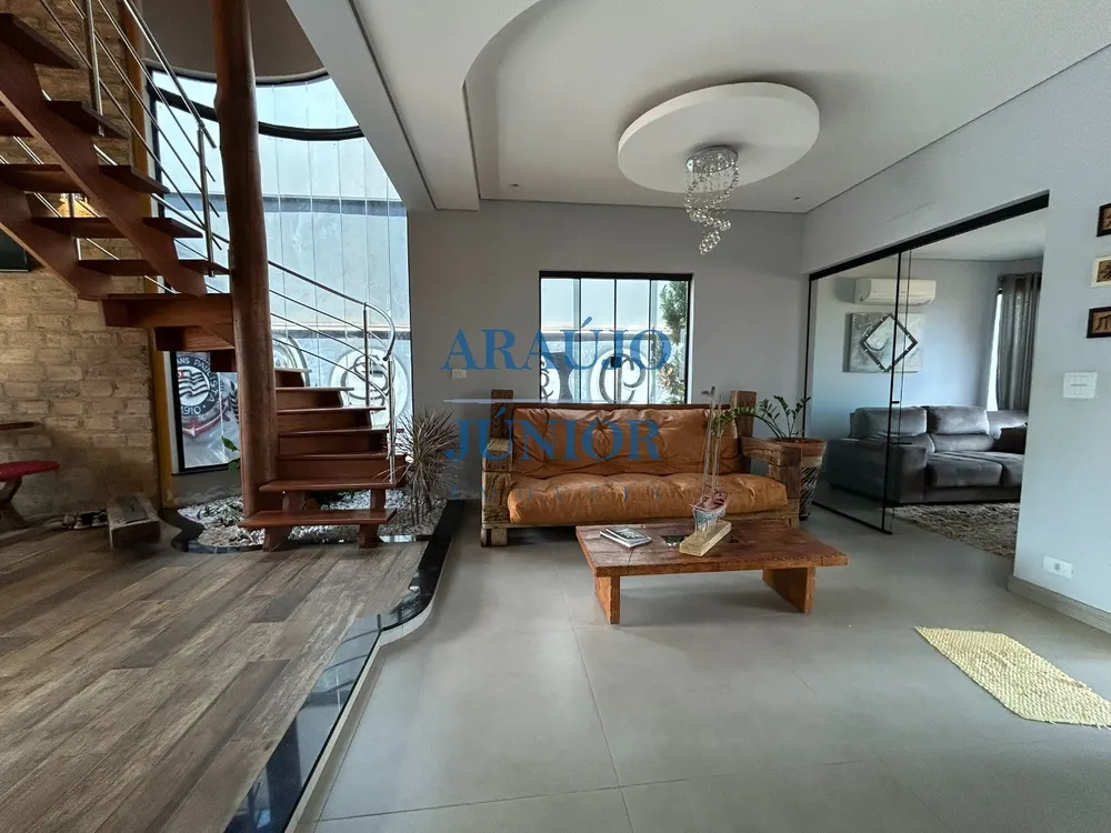 Casa, 3 quartos, 257 m² - Foto 8