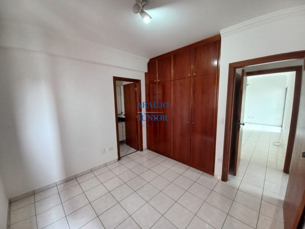 Apartamento, 3 quartos, 100 m² - Foto 2
