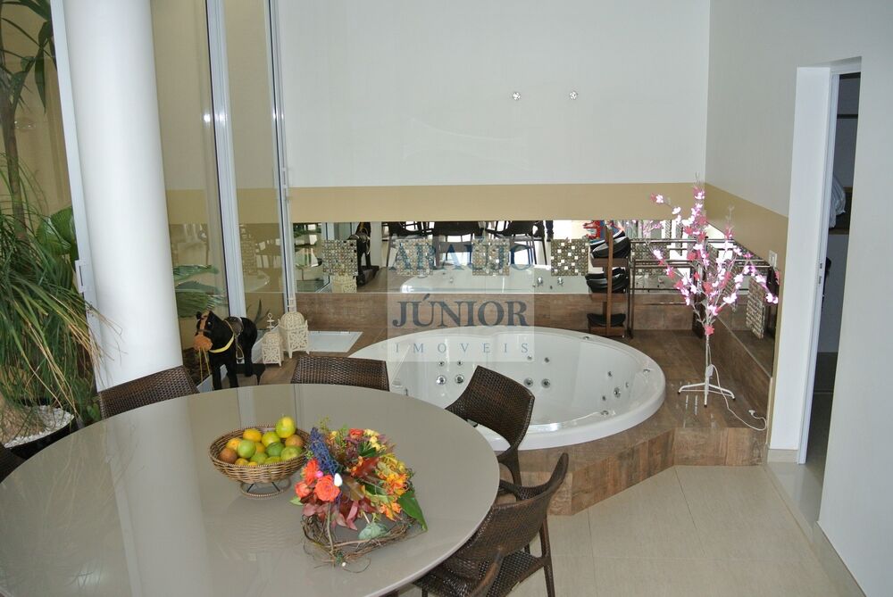 Casa à venda com 4 quartos, 395m² - Foto 3