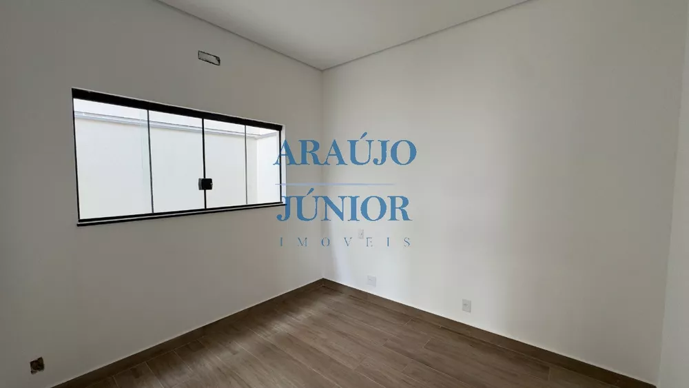 Casa à venda com 3 quartos, 107m² - Foto 4