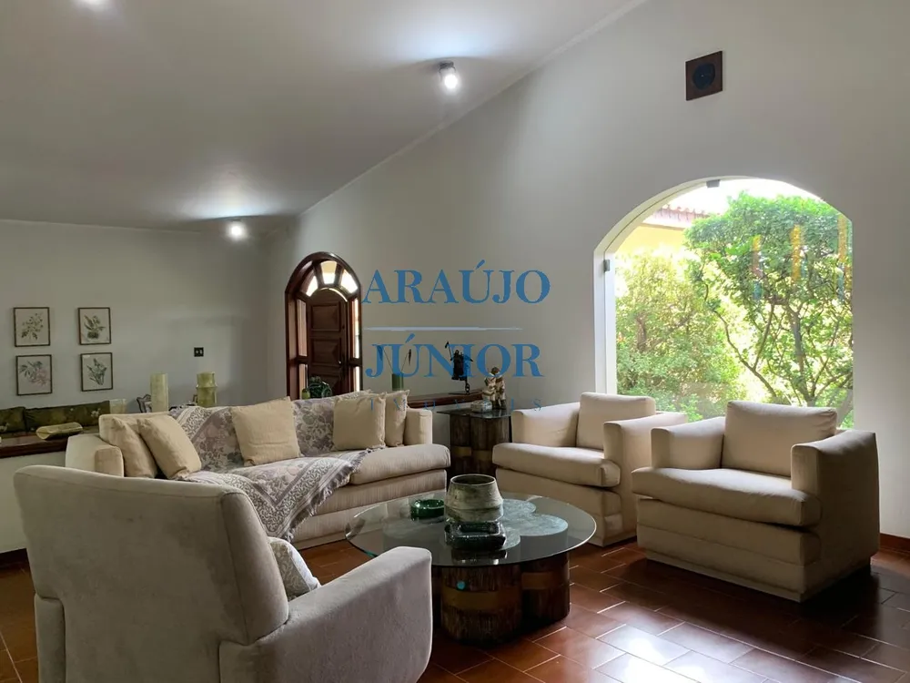 Casa, 3 quartos, 1153 m² - Foto 1