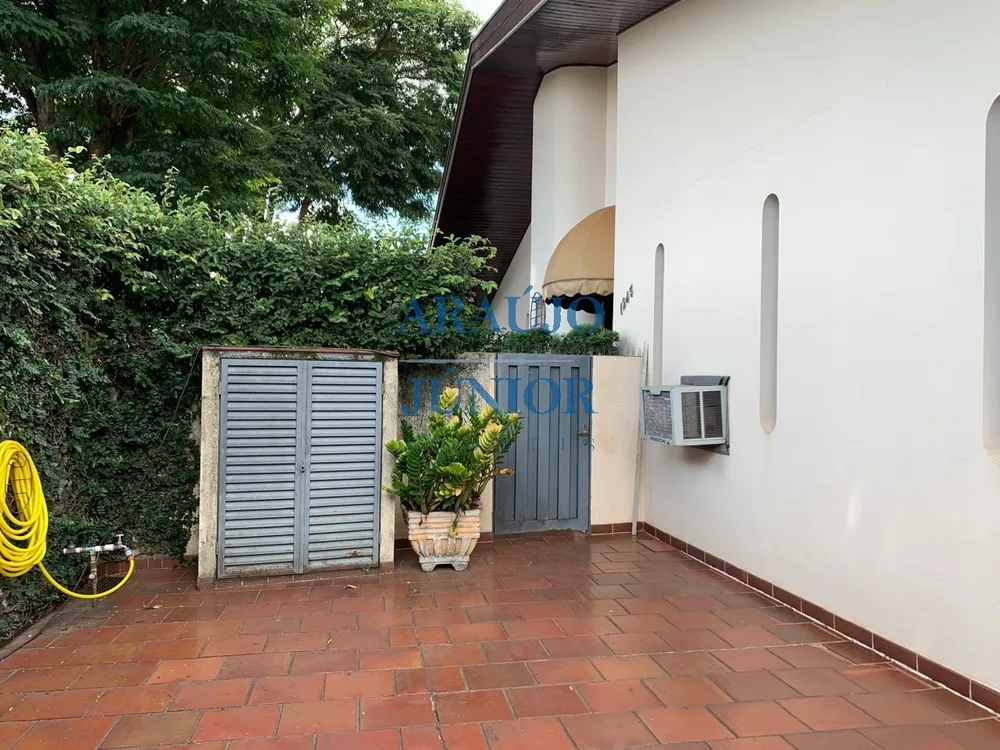 Casa, 3 quartos, 1153 m² - Foto 2