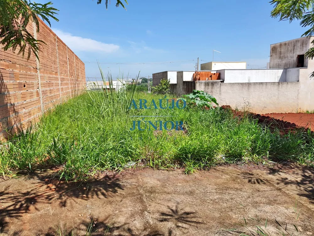 Terreno à venda, 200m² - Foto 1