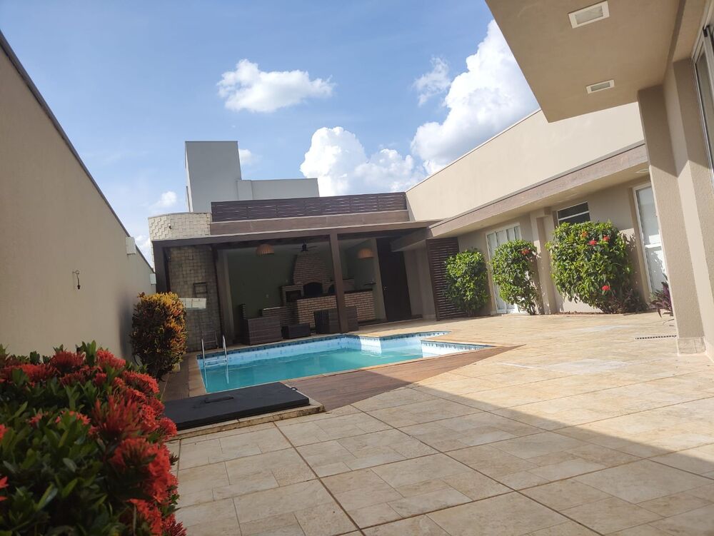 Casa à venda com 3 quartos, 220m² - Foto 8