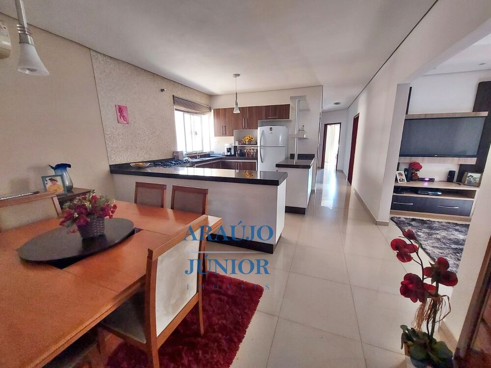 Casa, 3 quartos, 193 m² - Foto 12