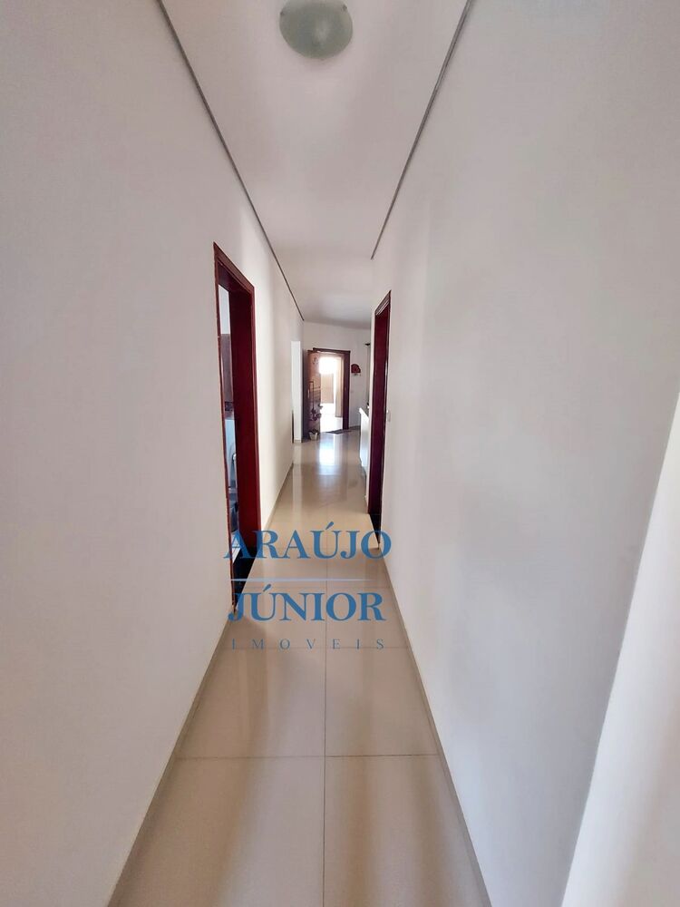 Casa, 3 quartos, 193 m² - Foto 13