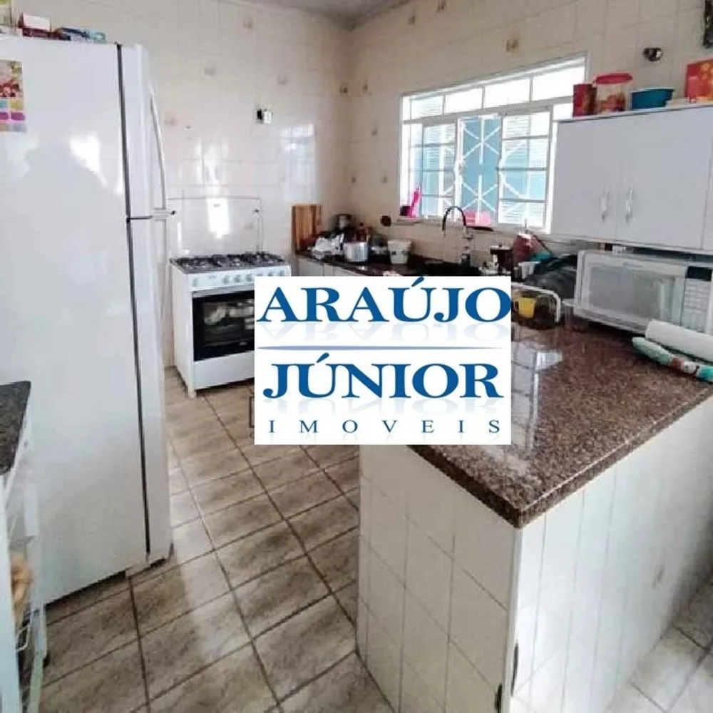 Casa, 3 quartos, 286 m² - Foto 6