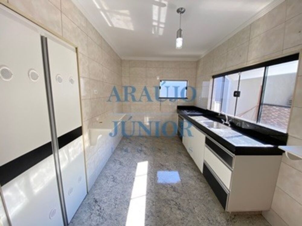 Casa à venda com 3 quartos, 195m² - Foto 11