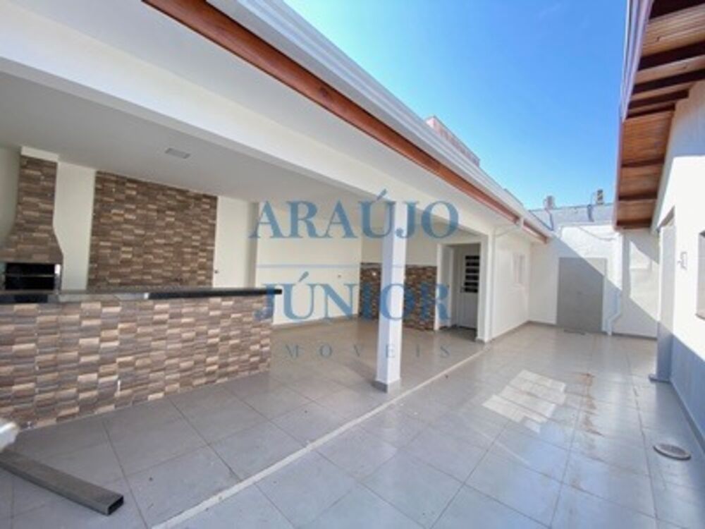 Casa à venda com 3 quartos, 195m² - Foto 4