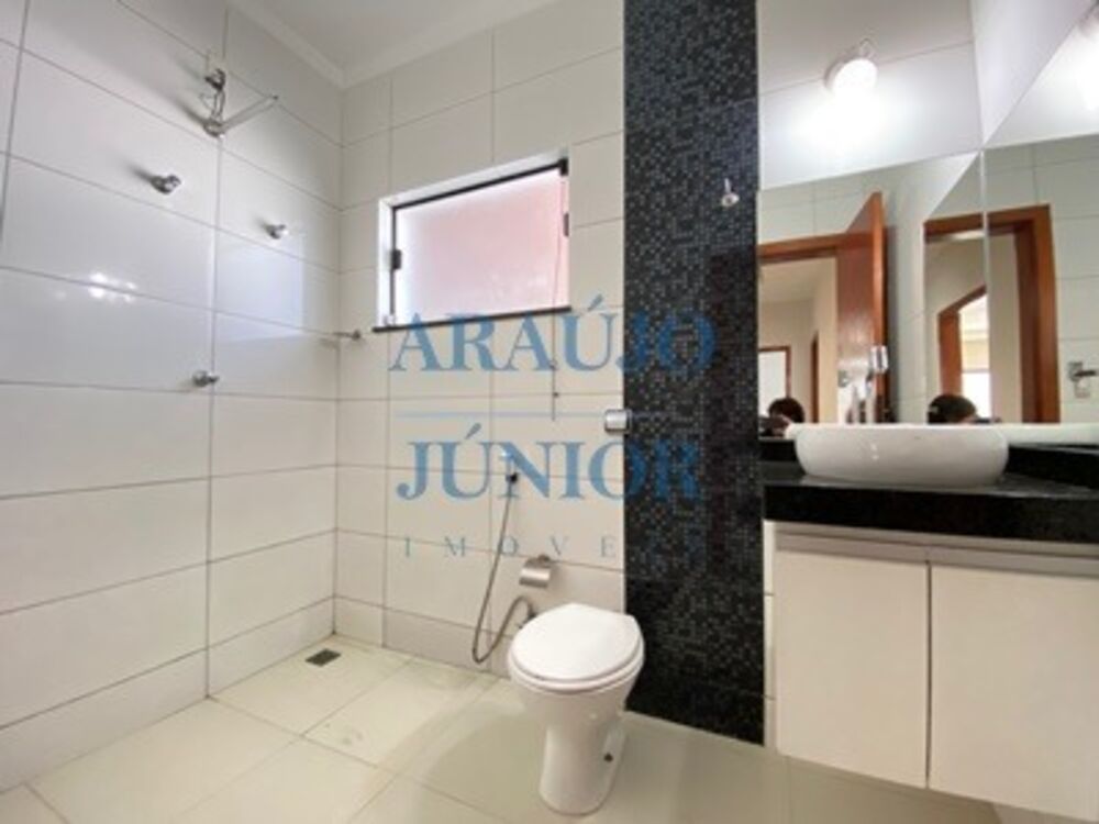 Casa à venda com 3 quartos, 195m² - Foto 14