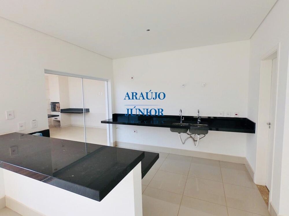 Casa, 3 quartos, 236 m² - Foto 6