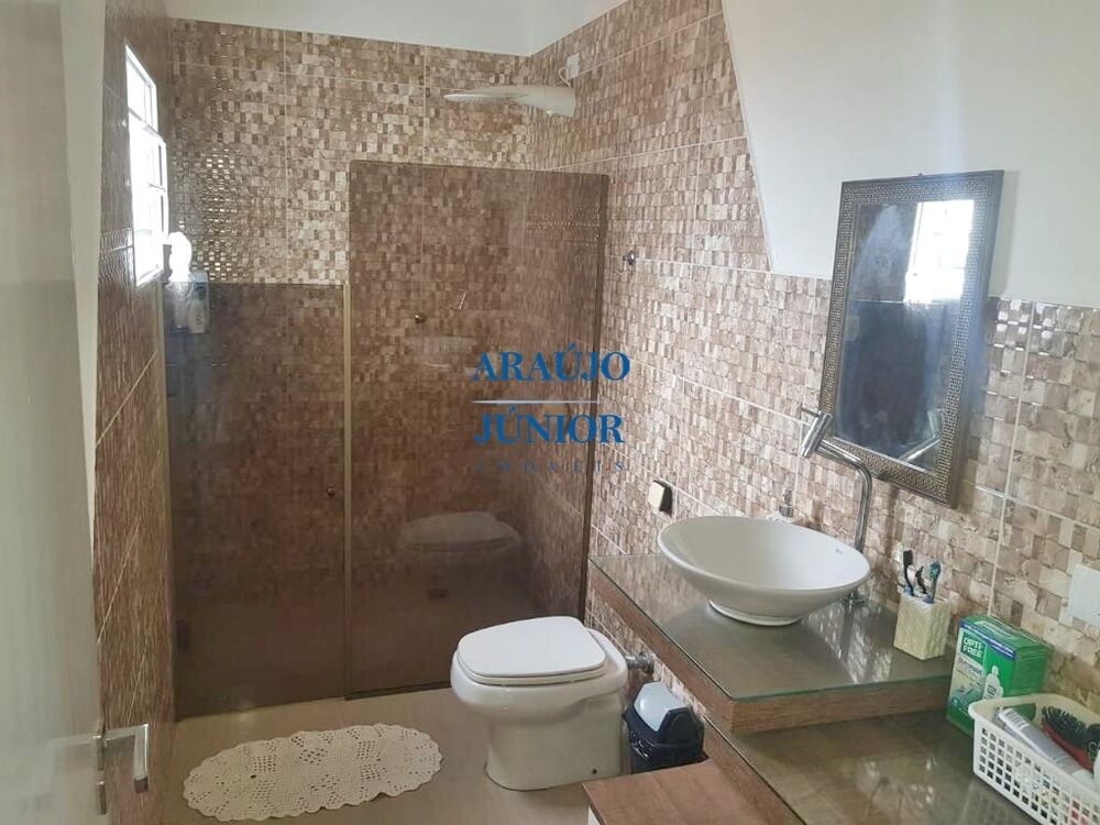 Casa, 3 quartos, 236 m² - Foto 13