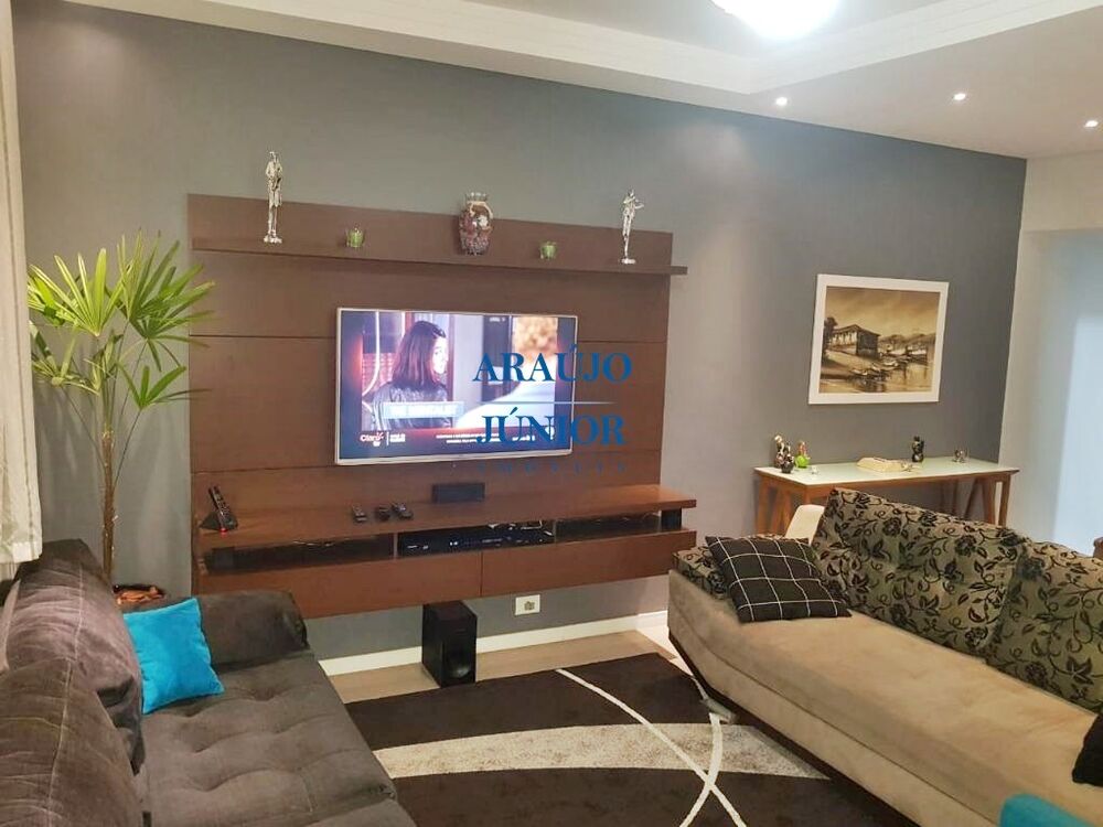 Casa, 3 quartos, 236 m² - Foto 1