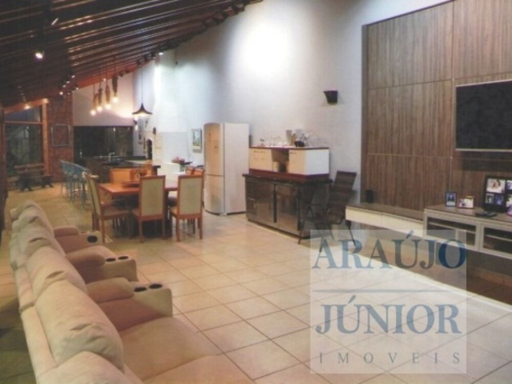 Chácara à venda com 2 quartos, 130m² - Foto 3