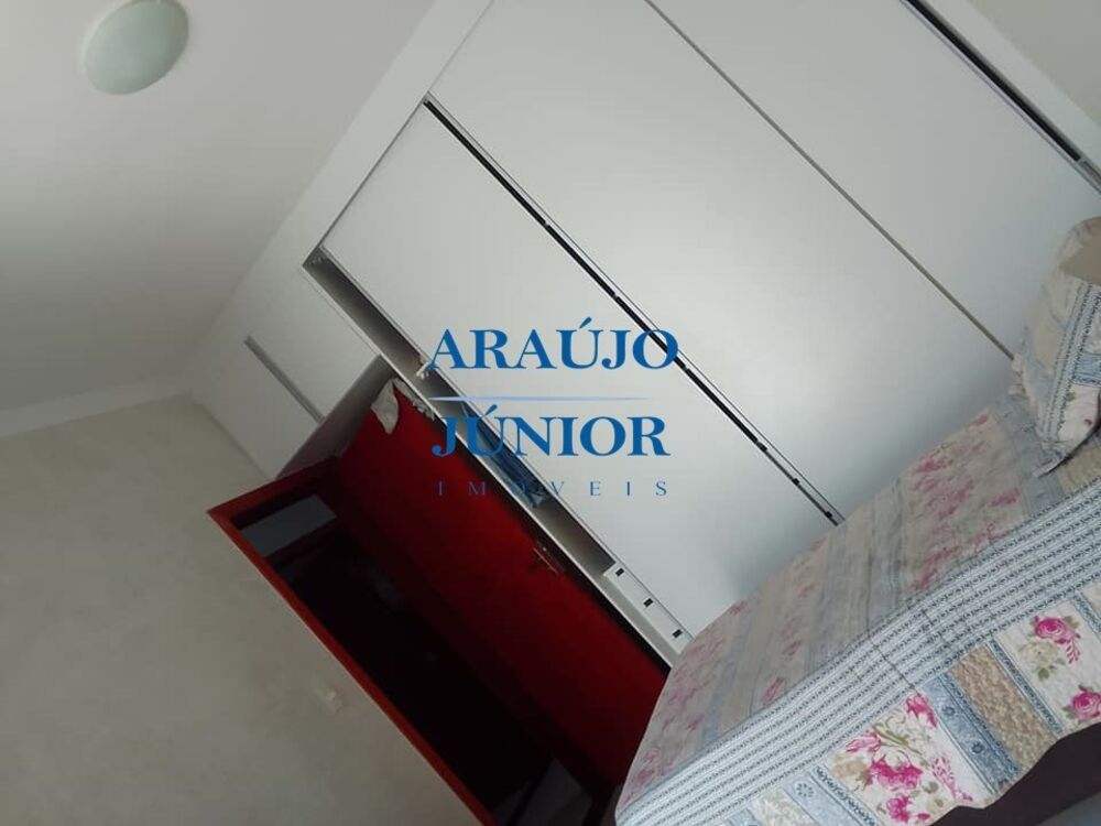 Casa à venda com 2 quartos, 71m² - Foto 6