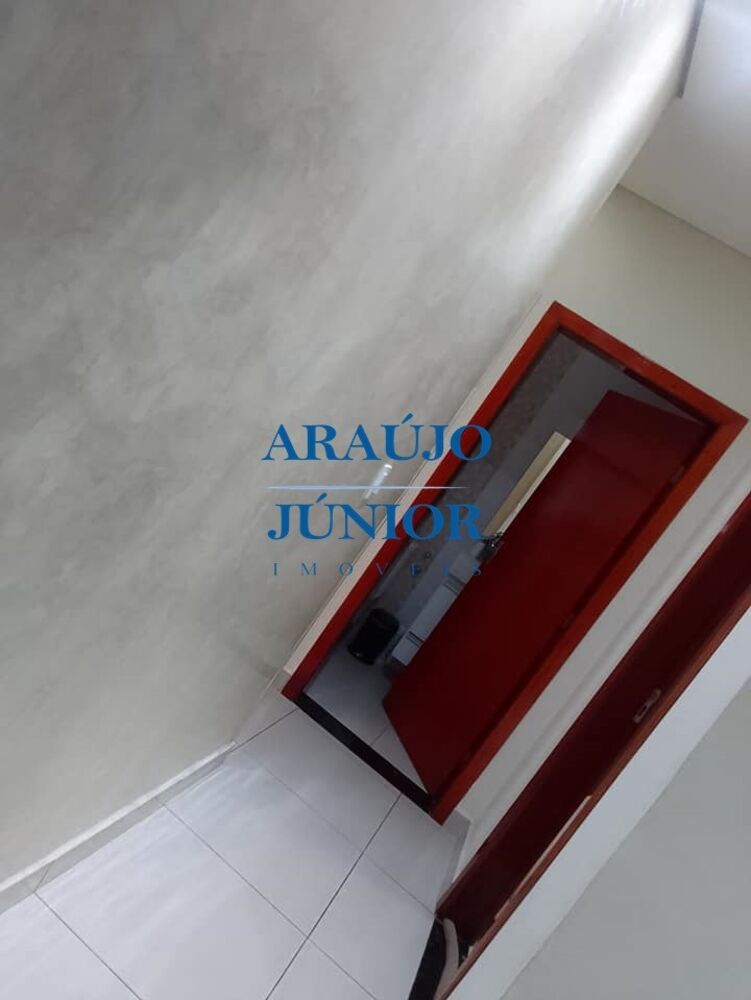 Casa à venda com 2 quartos, 71m² - Foto 13