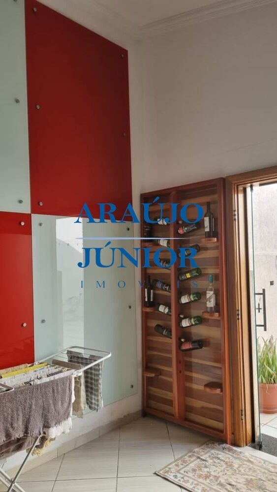 Casa à venda com 2 quartos, 100m² - Foto 5