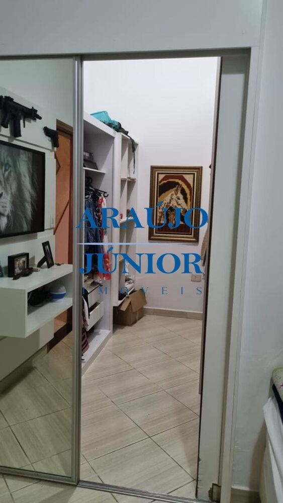 Casa à venda com 2 quartos, 100m² - Foto 11
