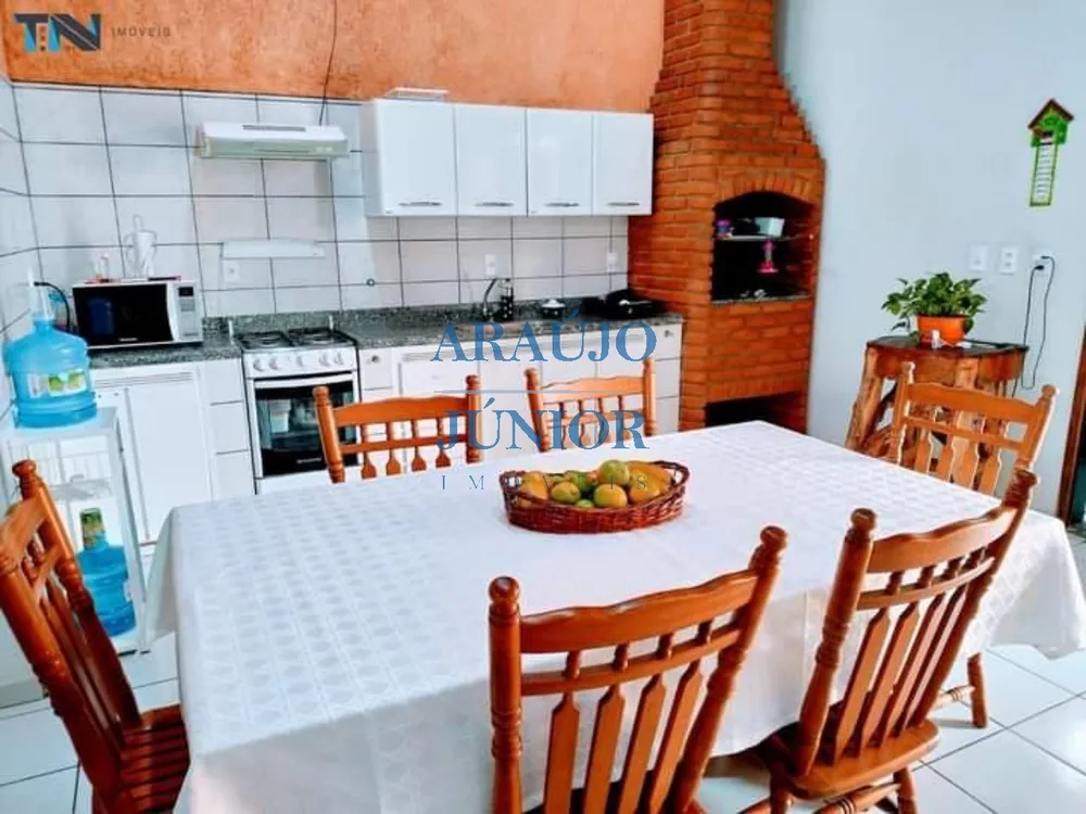 Casa, 3 quartos, 300 m² - Foto 6