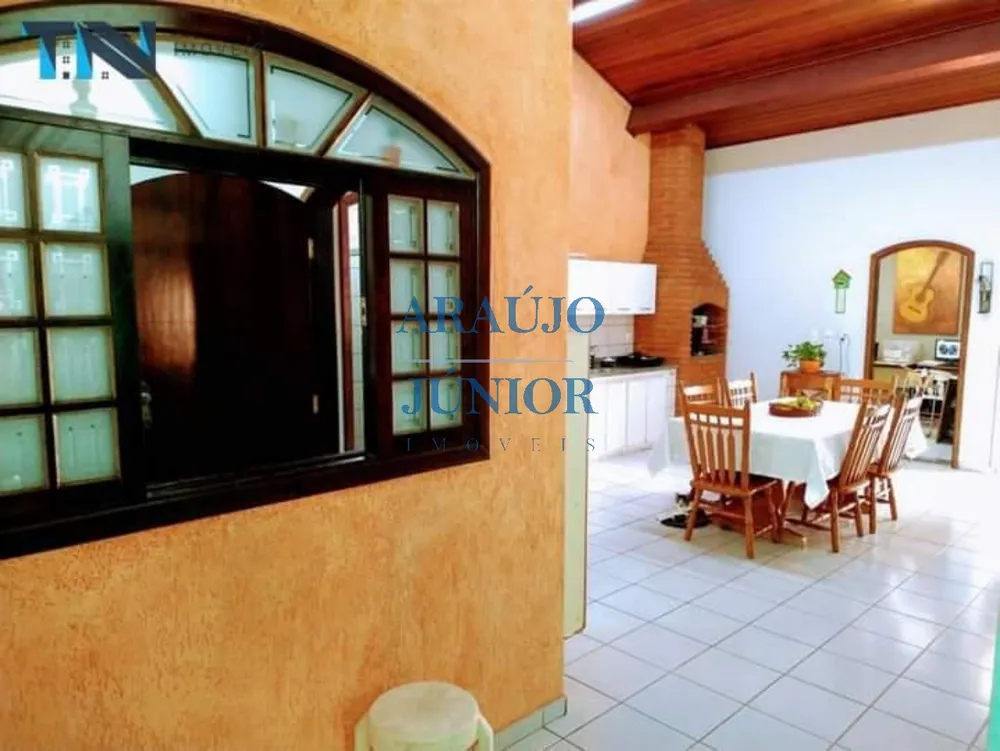 Casa, 3 quartos, 300 m² - Foto 7