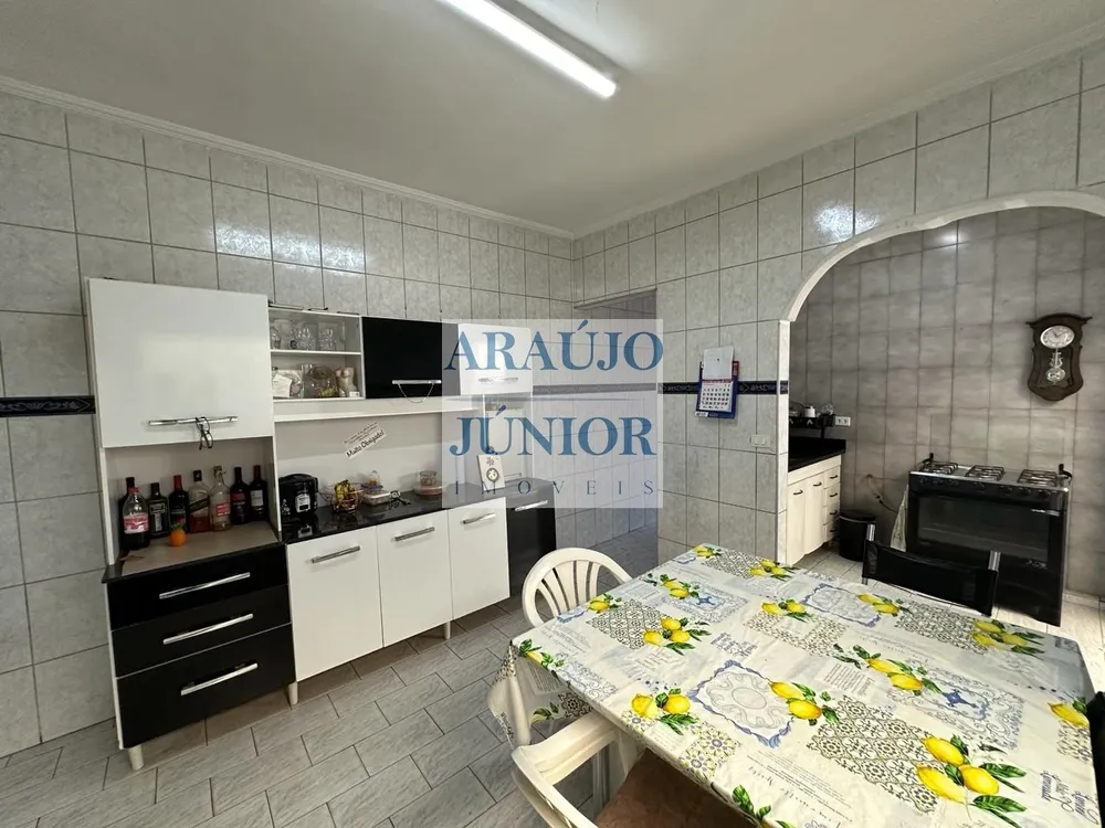 Casa, 1 quarto, 128 m² - Foto 1