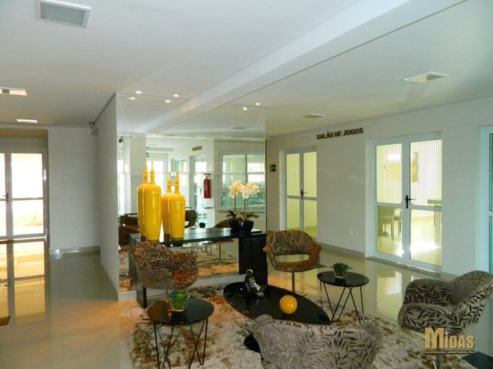 Apartamento, 3 quartos, 200 m² - Foto 1