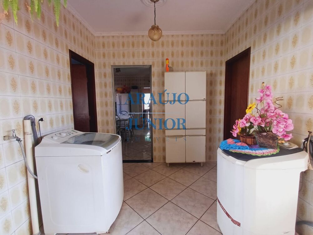 Casa, 5 quartos, 232 m² - Foto 7