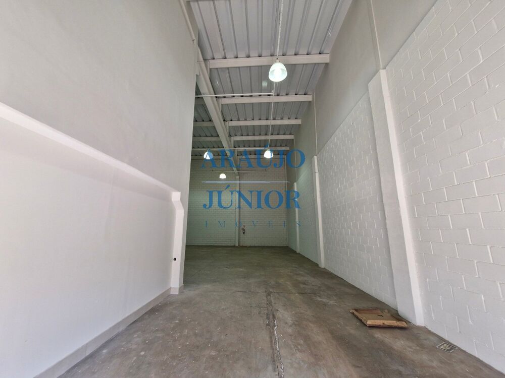 Depósito-Galpão-Armazém para alugar, 326m² - Foto 5