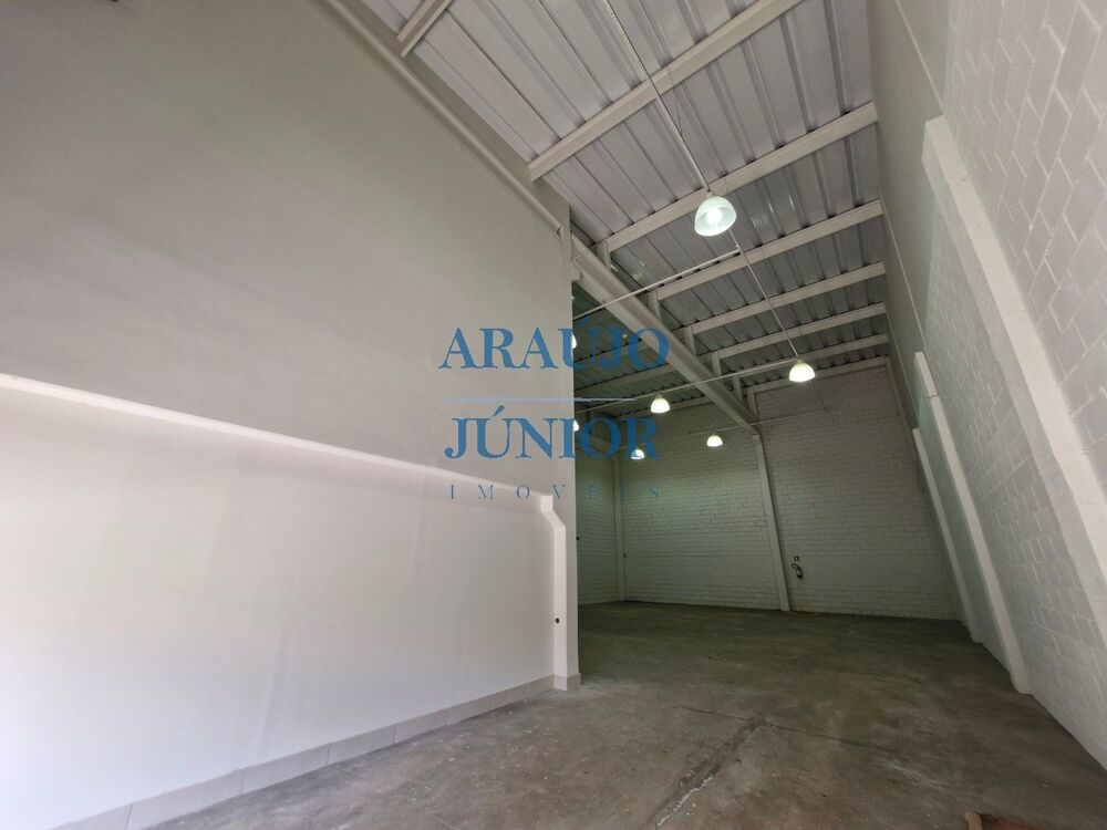 Depósito-Galpão-Armazém para alugar, 326m² - Foto 3