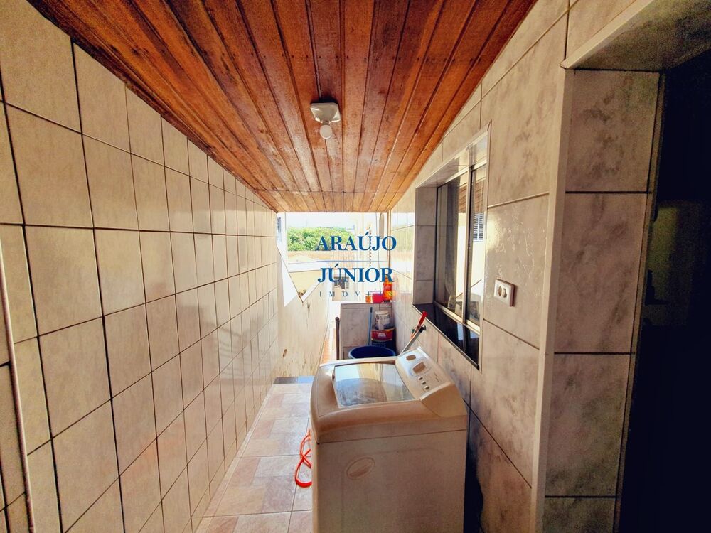 Casa, 6 quartos, 117 m² - Foto 4