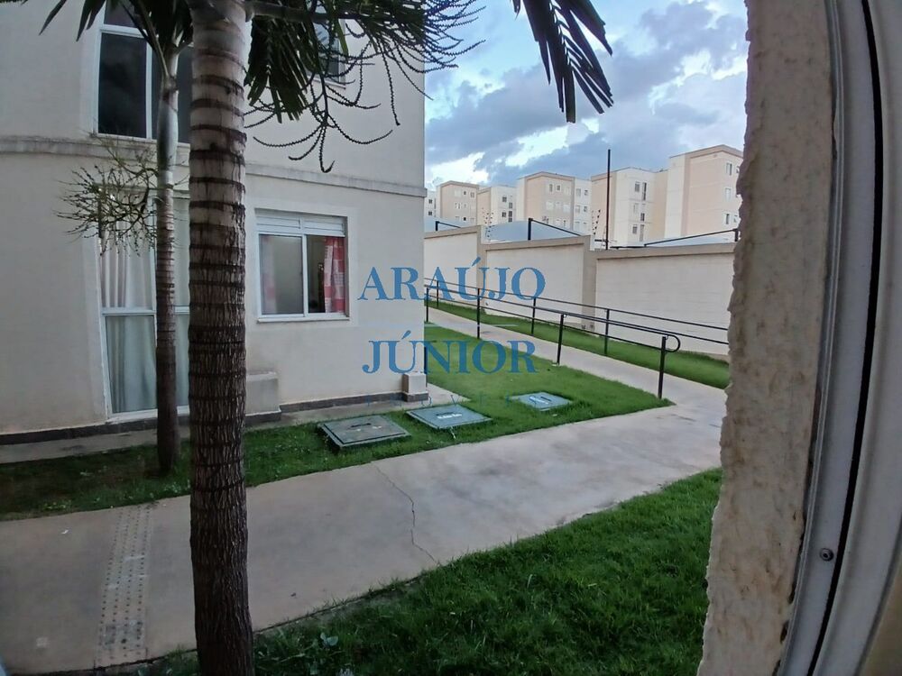 Apartamento para alugar com 2 quartos, 40m² - Foto 14