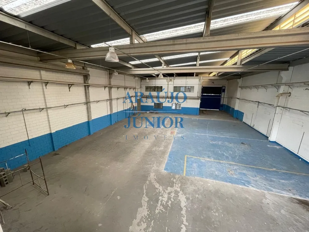 Depósito-Galpão, 1500 m² - Foto 1